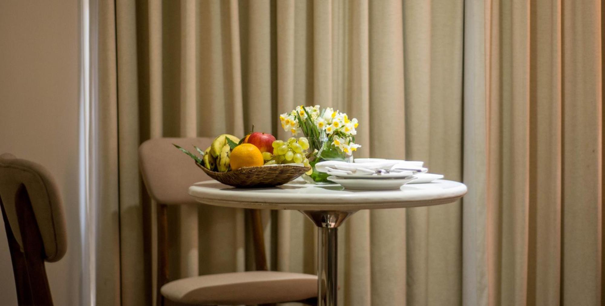Hotel Dgates Lahore Bagian luar foto